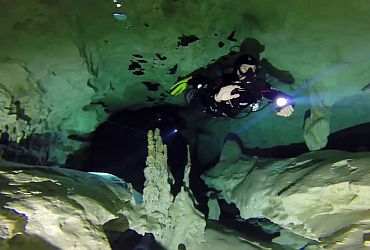 hoehlentauchen_cavediving hoehlentauchen_cavediving