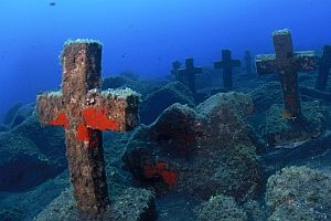 tauchen_unterwasserfriedhof_malpique tauchen_unterwasserfriedhof_malpique